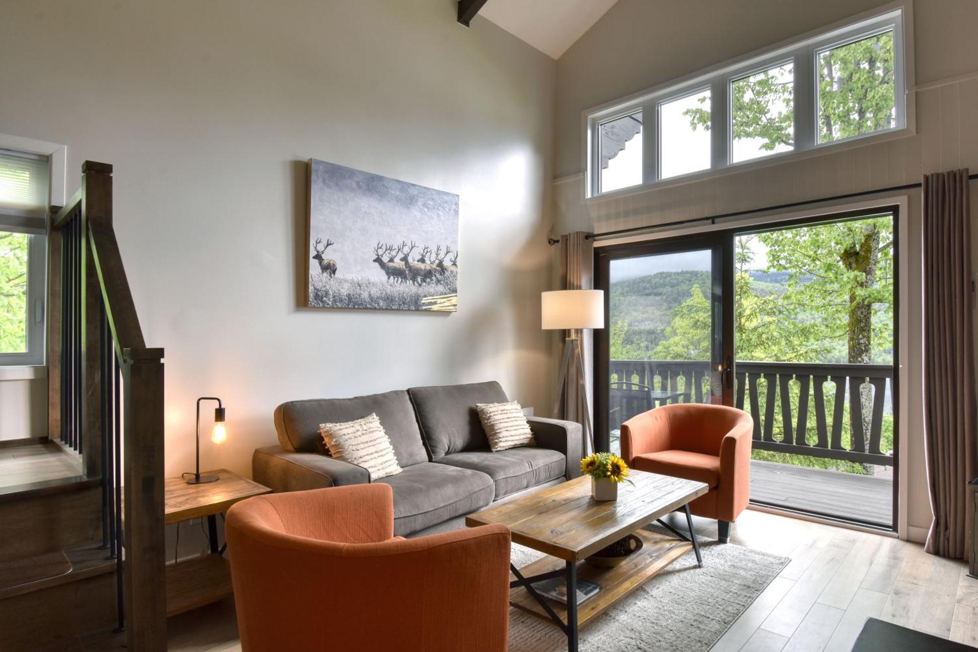 Stunning Condo - View On Lake Tremblant & Mountain Mont-Tremblant Exterior photo